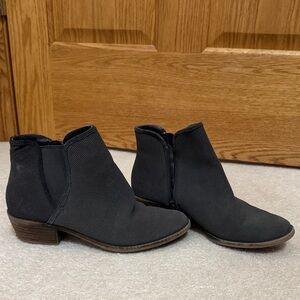 Kensie Black Ankle Booties